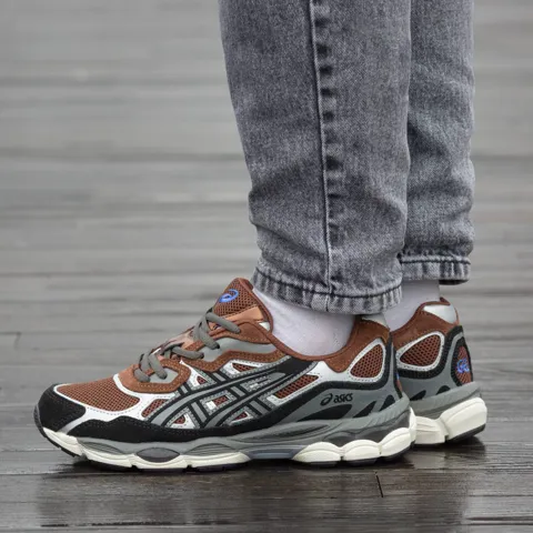 Asics Gel NYC Brown Black