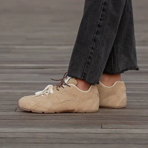 New Balance x Miu Miu 530 SL Suede Sneakers Ecru