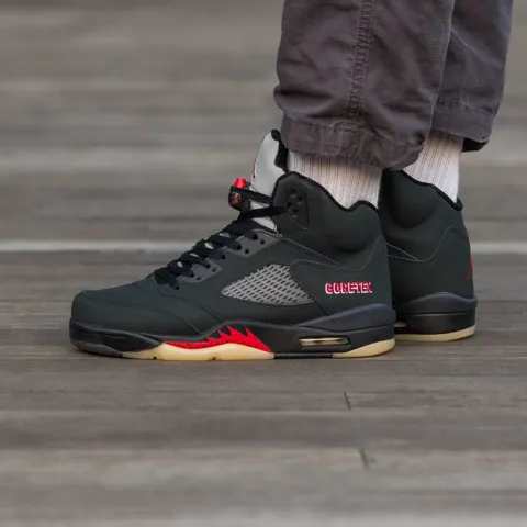 Air Jordan Retro 5 Gore-Tex